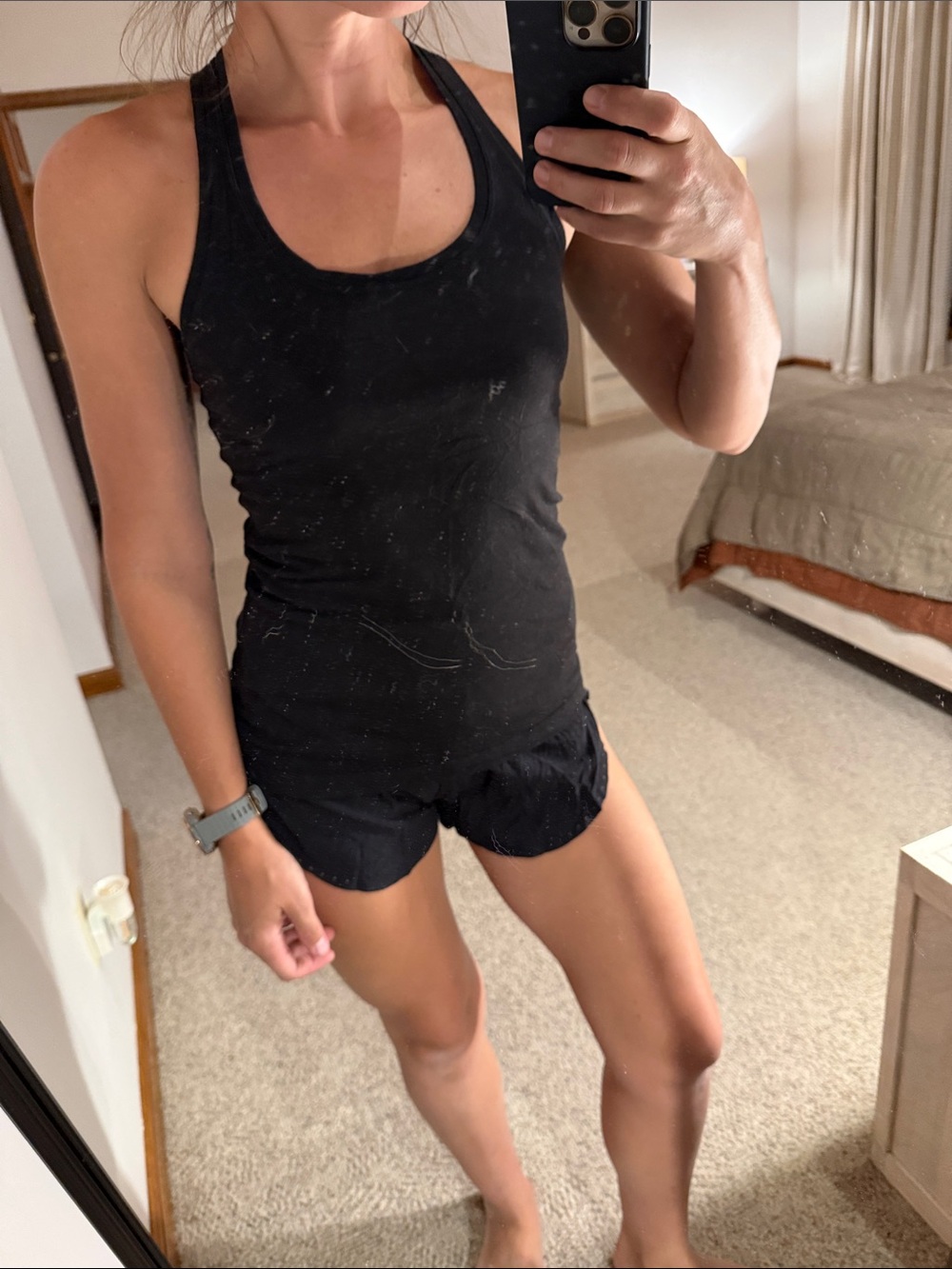 Lululemon black tank top size 6